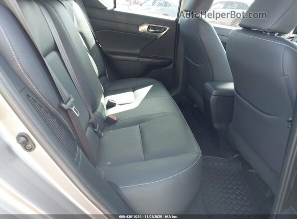 JTHKD5BH3H2302409 2017 LEXUS CT 200H Silver 
