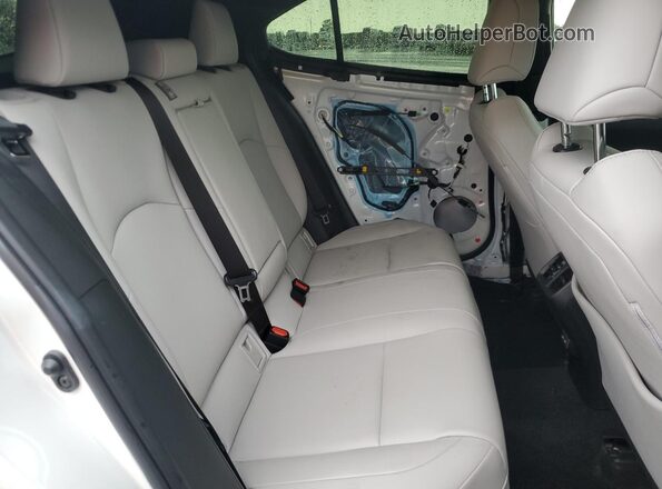 JTHP3JBH3N2050559 2022 LEXUS UX White უკანა სავარძლების ხედი