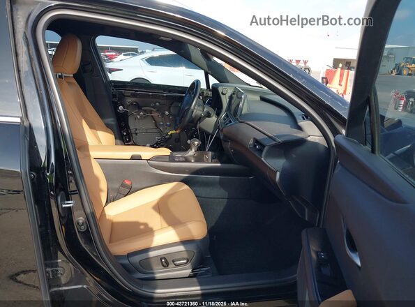 JTHP9JBH4P2070126 2023 LEXUS UX 250H Black Widok wnętrza z przodu