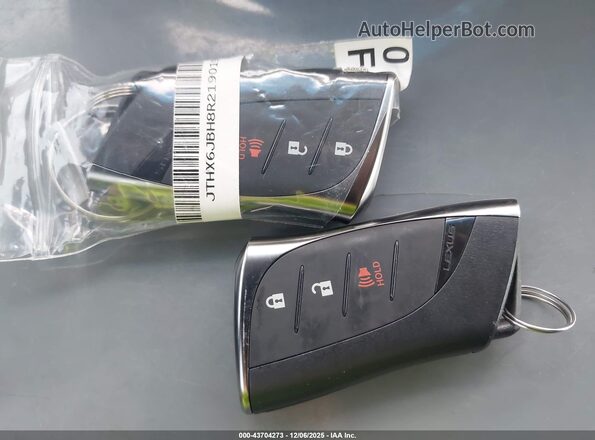JTHX6JBH8R2190197 2024 LEXUS UX 250H Black Вид панелі приладів