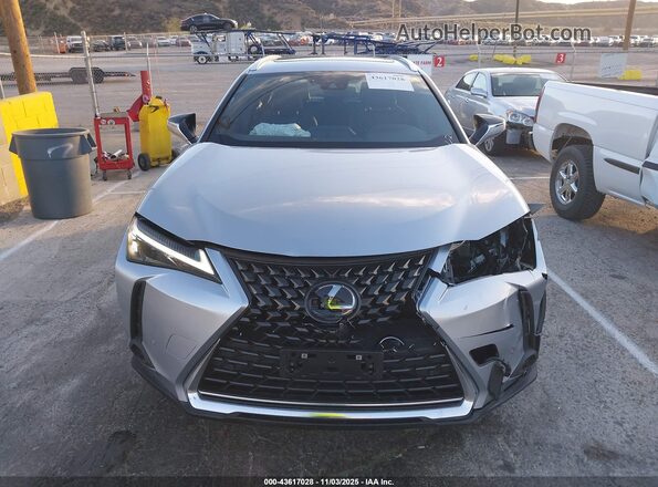 JTHX6JBHXR2189763 2024 LEXUS UX 250H Silver Սարքավորումների վահանակի տեսք