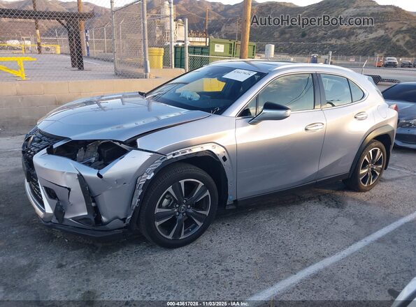 JTHX6JBHXR2189763 2024 LEXUS UX 250H Silver Սալոնի 360 աստիճան տեսք