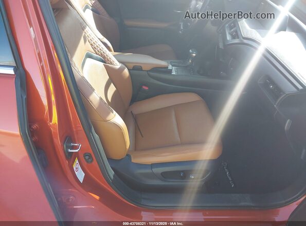JTHY3JBH1K2012747 2019 LEXUS UX 200 Оранжевый Вид салона спереди