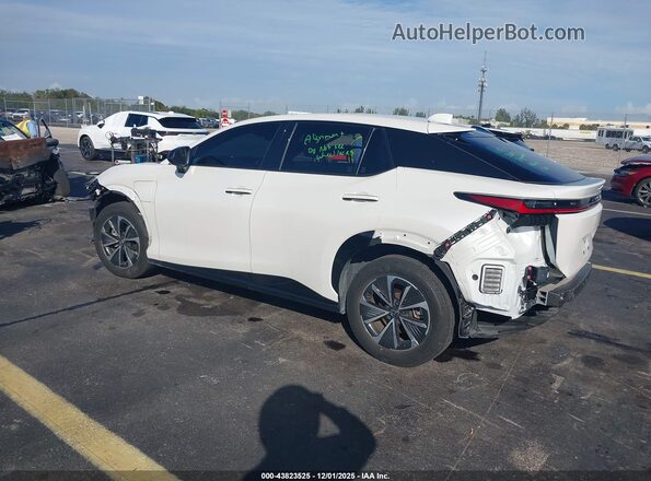 JTJABABB7RA004487 2024 LEXUS RZ 300E White Հետևի ձախ