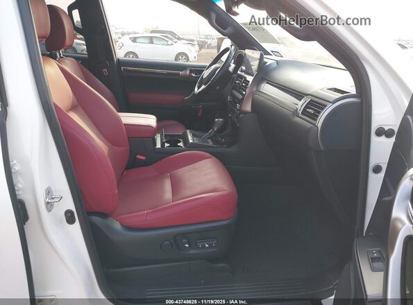 JTJAM7BX1P5376101 2023 LEXUS GX 460 White წინა სალონის ხედი