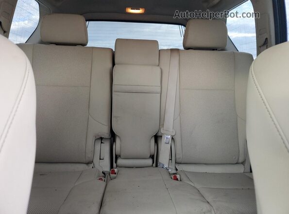 JTJAM7BX4M5295301 2021 LEXUS GX Gray Rear seats view