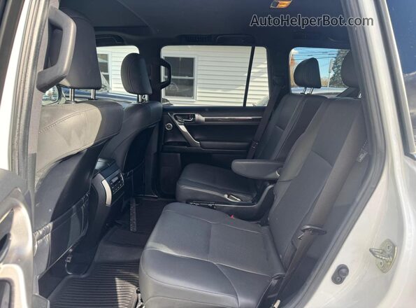 JTJAM7BX8N5307760 2022 LEXUS GX White წინა ხედი