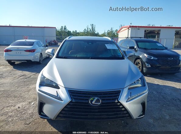 JTJBJRBZ8J2079636 2018 LEXUS NX 300H Серебряный Вид спереди