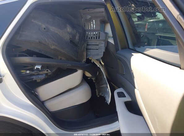 JTJCHMAA3R2014607 2024 LEXUS RX 350 White Widok naklejki z numerem VIN