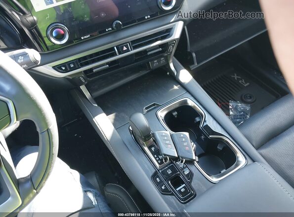 JTJCJMGA3R2021195 2024 LEXUS RX 450H+ Red Առջևի վահանակի տեսք