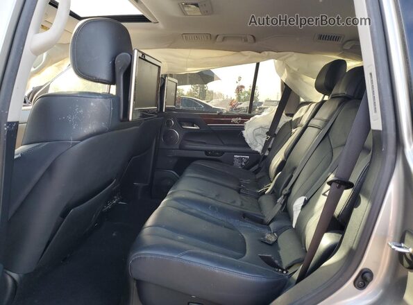 JTJHY7AX1K4285929 2019 LEXUS LX Silver Vista interior trasera