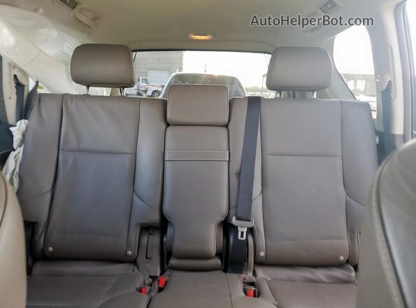 JTJJM7FX3K5215641 2019 LEXUS GX Черный Вид задних сидений