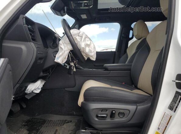 JTJTBCDX0R5030239 2024 LEXUS GX White Սալոնի դիմացի տեսք