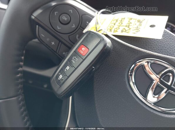 JTM16RFV6ND077109 2022 TOYOTA RAV4 HYBRID White Вид панелі приладів
