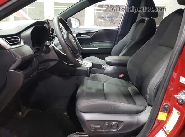 JTMAB3FV9ND085763 2022 TOYOTA RAV4 Red Front interior view