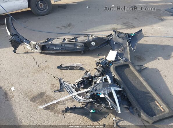 JTMABABA1SA103435 2025 SUBARU SOLTERRA Black Widok deski rozdzielczej