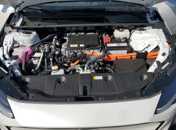 JTMABABA1SA104536 2025 SUBARU SOLTERRA White Շարժիչի բաժամունքի տեսք