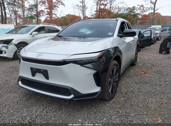 JTMABACAXRA082318 2024 TOYOTA LIMITED Белый 