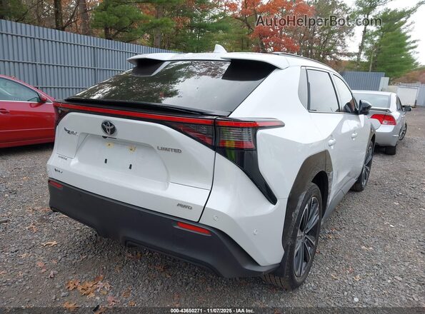 JTMABACAXRA082318 2024 TOYOTA LIMITED Белый 