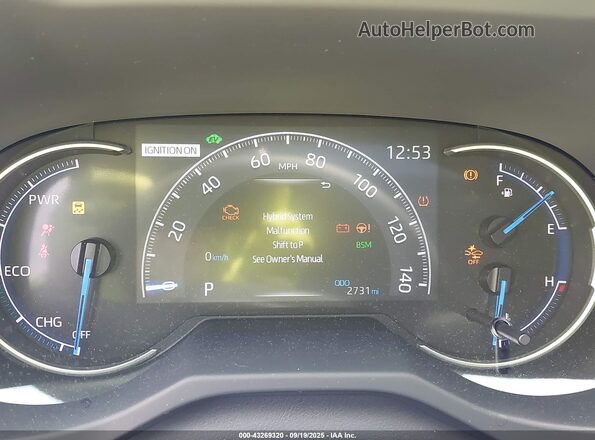 JTMB6RFV8SD155597 2025 TOYOTA LE Gray Widok tylnych siedzeń