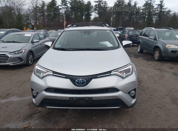 JTMDJREV1GD013267 2016 TOYOTA LIMITED Silver Rear interior view