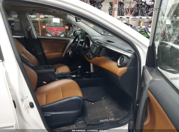 JTMDJREV2JD170846 2018 TOYOTA LIMITED White წინა სალონის ხედი