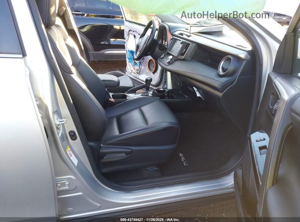 JTMDJREV4GD005597 2016 TOYOTA LIMITED Silver Vista interior delantera