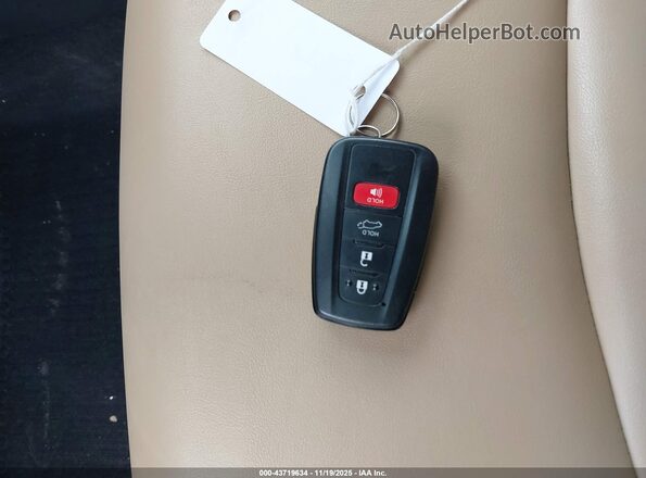 JTMDWRFV1KD042941 2019 TOYOTA LIMITED Черный Вид панели приборов