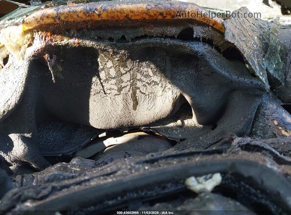 JTMFB3FV0MD059931 2021 TOYOTA RAV4 PRIME Silver Հետևի նստատեղերի տեսք