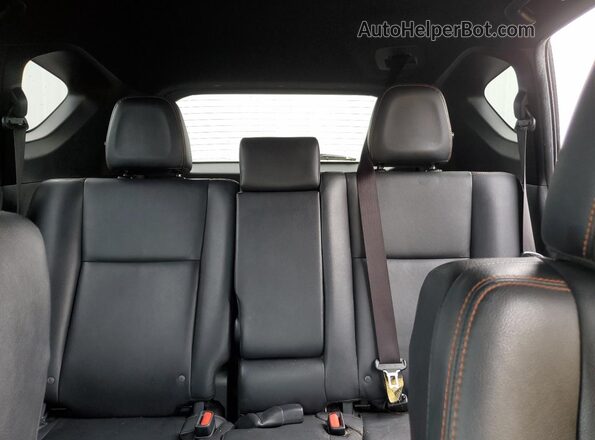 JTMJFREV3HJ714206 2017 TOYOTA RAV4 Blue Vista de los asientos traseros