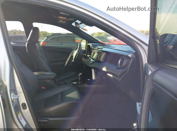 JTMJJREV4JD175520 2018 TOYOTA RAV4 HYBRID Silver 