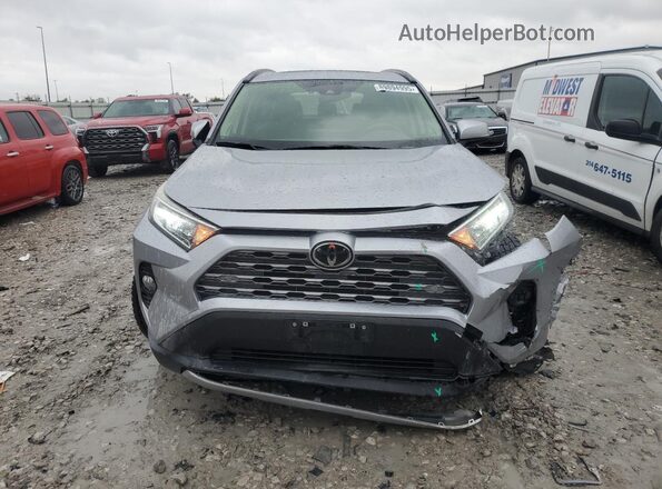 JTMN1RFVXLD061122 2020 TOYOTA LIMITED Серебряный Вид спереди