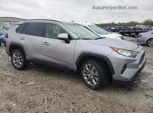 JTMN1RFVXLD061122 2020 TOYOTA LIMITED Серебряный Передняя правая четверть