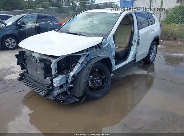 JTMN1RFVXND085116 2022 TOYOTA LIMITED White Widok z przodu