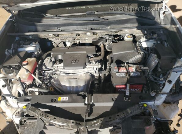 JTMNFREV3GJ092299 2016 TOYOTA RAV4 White Rear interior view