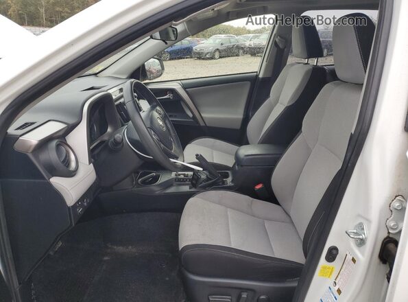JTMRFREV1JJ243374 2018 TOYOTA RAV4 Белый Вид салона спереди