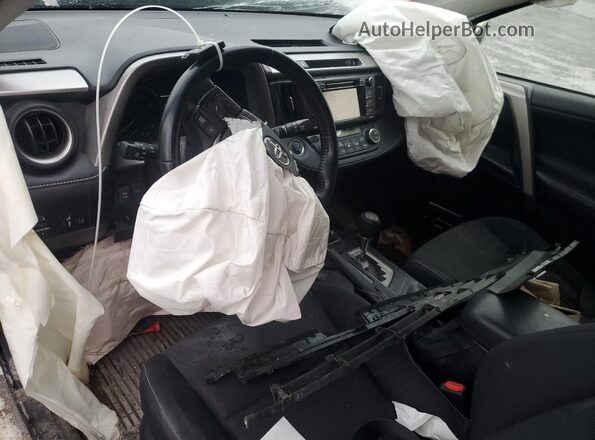 JTMRFREV4JJ717219 2018 TOYOTA RAV4 White 