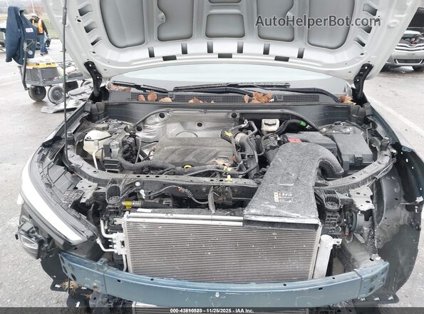 KL47LAE28RB021339 2024 BUICK OTHER Black Вид ззаду