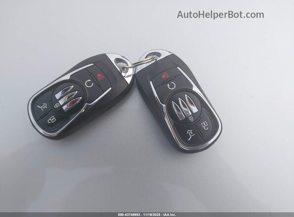 KL47LCE20RB208179 2024 BUICK OTHER Gray Widok deski rozdzielczej