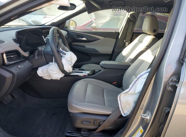 KL47LCEP2SB137083 2025 BUICK OTHER Silver Front interior view