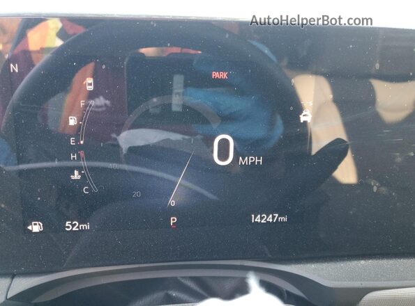 KL47LCEP2SB137083 2025 BUICK OTHER Silver Instrument cluster view