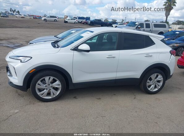 KL4AMBS21RB077572 2024 BUICK ENCORE White Панорамний вид салону 360°