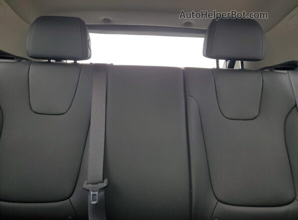 KL4AMDSL4SB039277 2025 BUICK ENCORE Silver Հետևի նստատեղերի տեսք