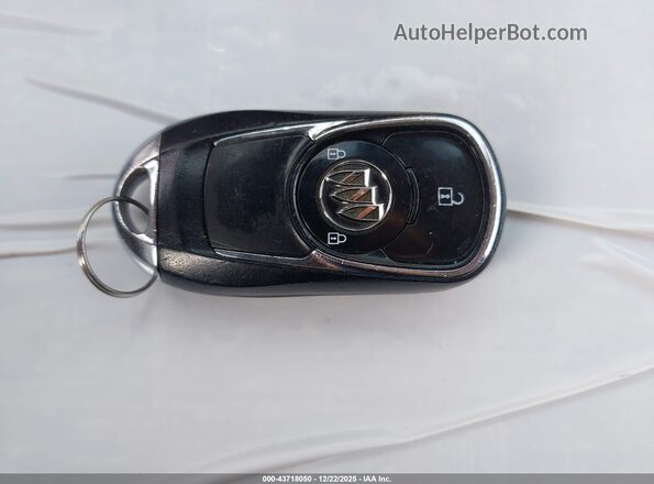 KL4CJASB0MB341174 2021 BUICK ENCORE White Dashboard view