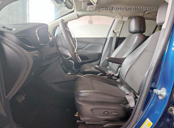 KL4CJASB2LB006884 2020 BUICK ENCORE Blue Вид салону спереду