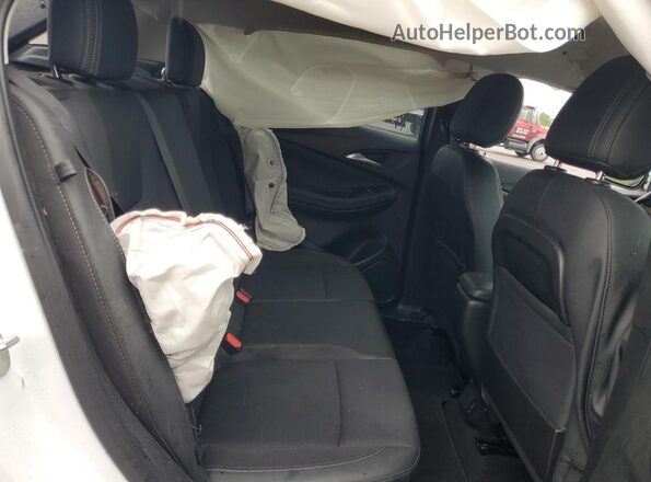 KL4MMBS22LB134091 2020 BUICK ENCORE White Вид задньої частини салону