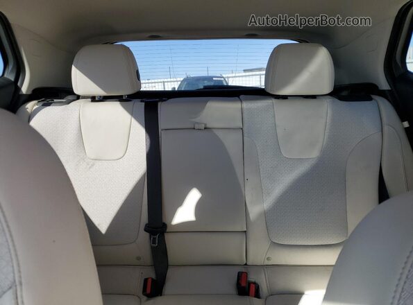 KL4MMDS21PB084592 2023 BUICK ENCORE White Rear seats view
