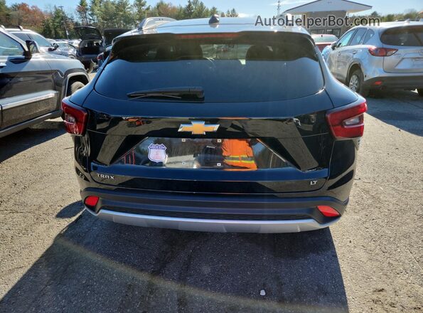 KL77LHE20RC071027 2024 CHEVROLET TRAX Black Հետևի տեսք