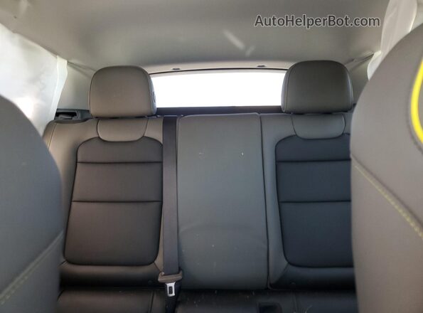 KL77LKE22RC230935 2024 CHEVROLET TRAX Green Вид задніх сидінь
