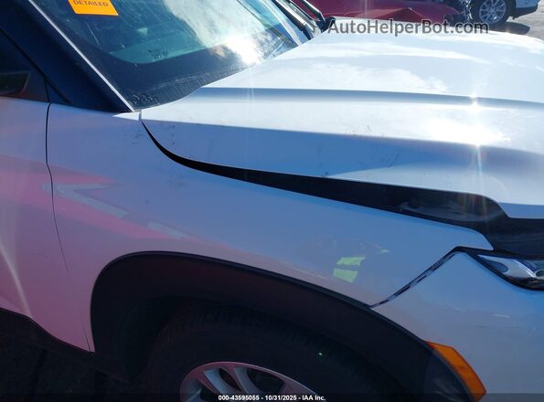KL79MMS21RB044704 2024 CHEVROLET TRAILBLAZER White Front view